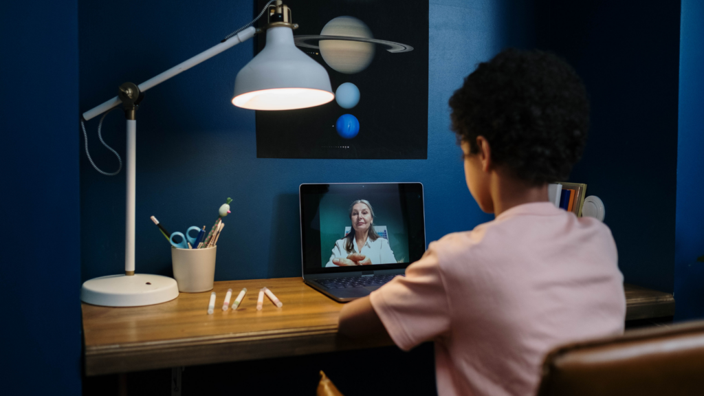 כיסא לישיבה ממושכת